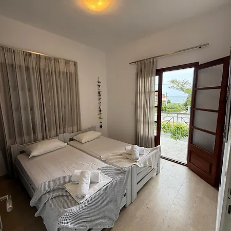 Theros 3* Mola Kalyva