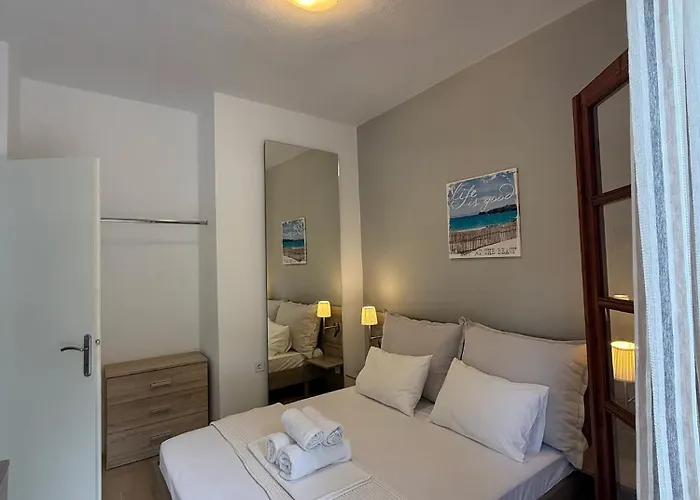 Aparthotel Theros