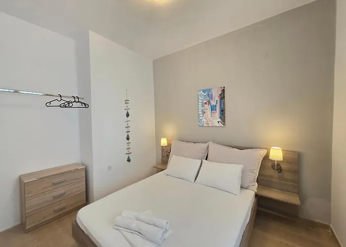 Aparthotel Theros Mola Kaliva