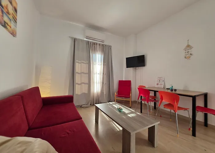 Theros Aparthotel 3*
